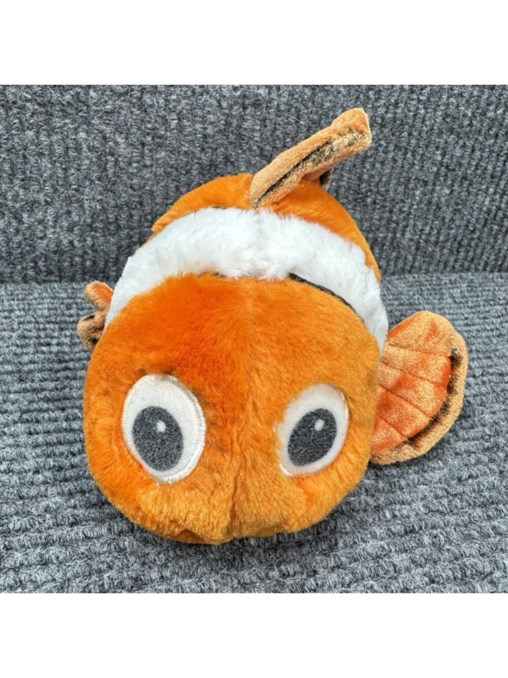 Nemo AUTHENTIC Disney Parks Pixar Finding Nemo Orange Clown Fish 10" Plush Toy - Picture 1 of 6